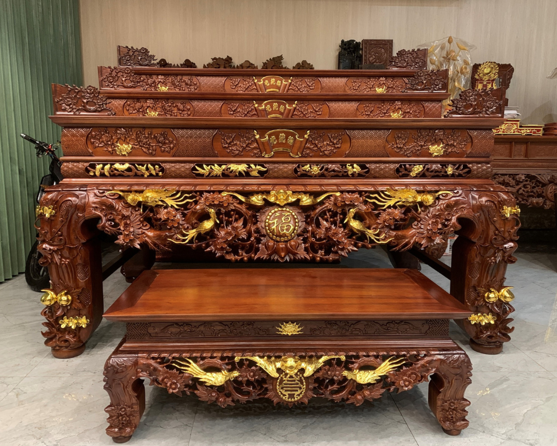 Cách bảo quản và chăm sóc bàn thờ gỗ hương